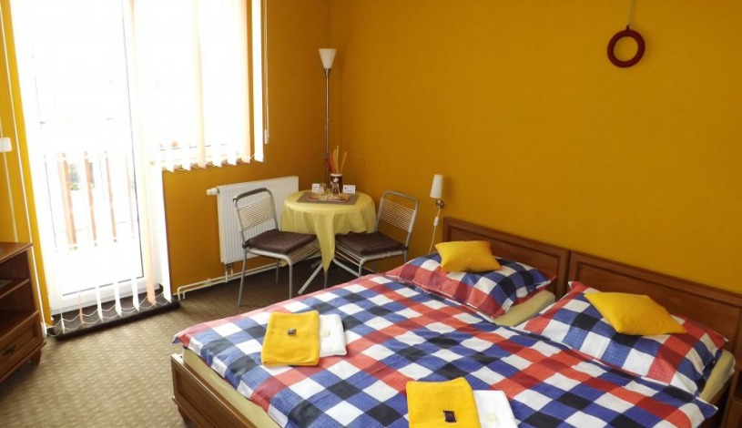 Penzion Three Františkovy Lázně - Jednolůžkový pokoj, Dvoulůžkový pokoj , Dvoulůžkový pokoj s balkonem, Dvoulůžkový pokoj , Jednolůžkový pokoj s balkonem